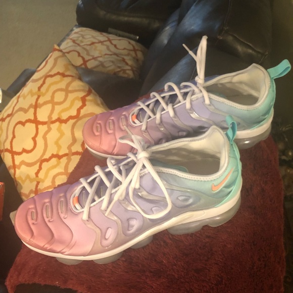 Womens Nike Air VaporMax Plus, Sz 12 - Picture 3 of 7
